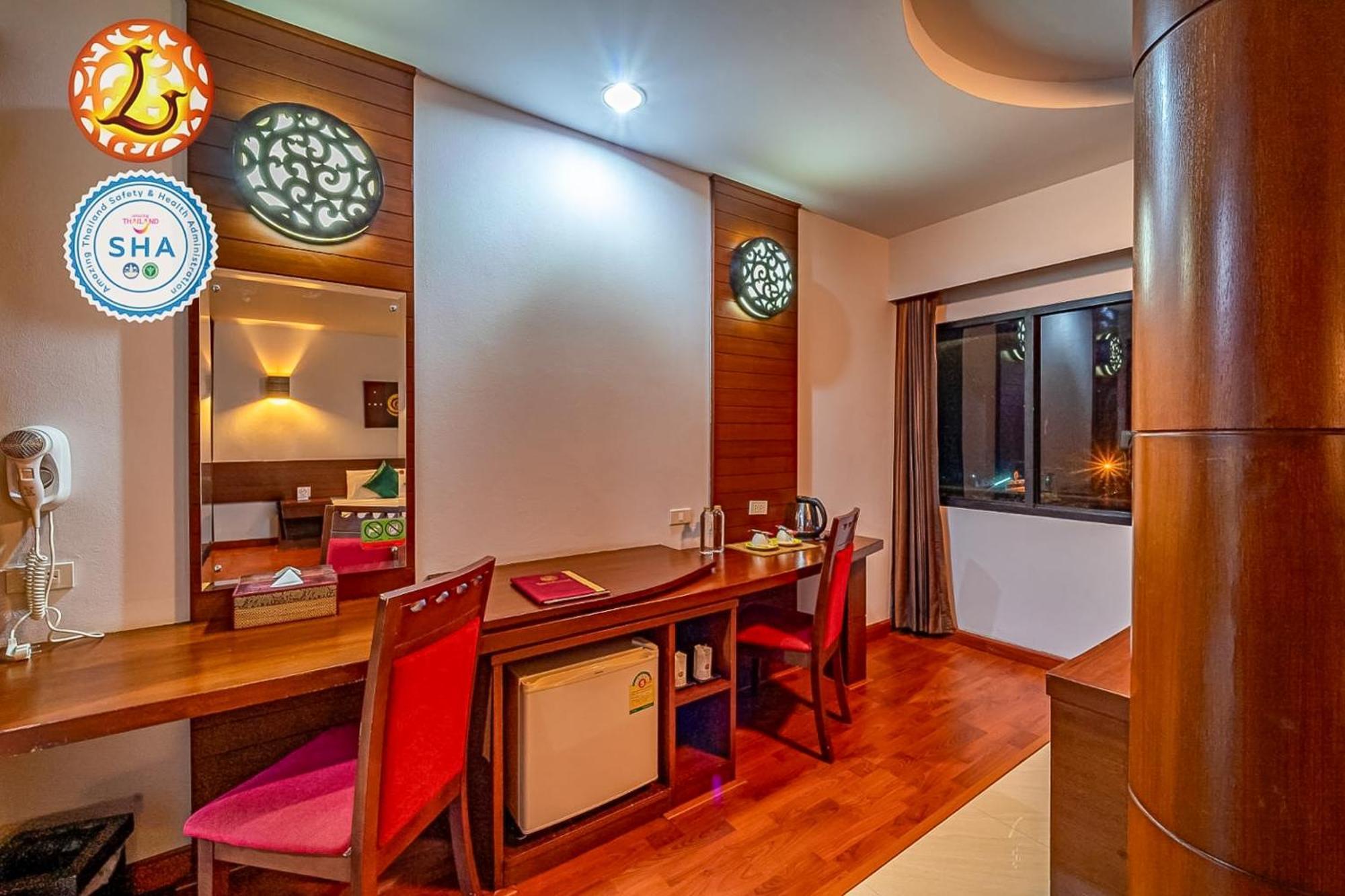 The Ligor City Hotel Nakhon Si Thammarat Bagian luar foto