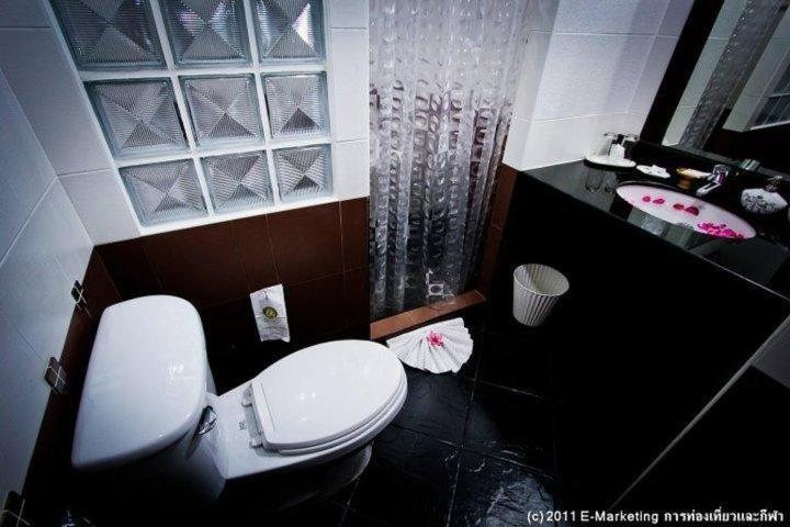 The Ligor City Hotel Nakhon Si Thammarat Bagian luar foto