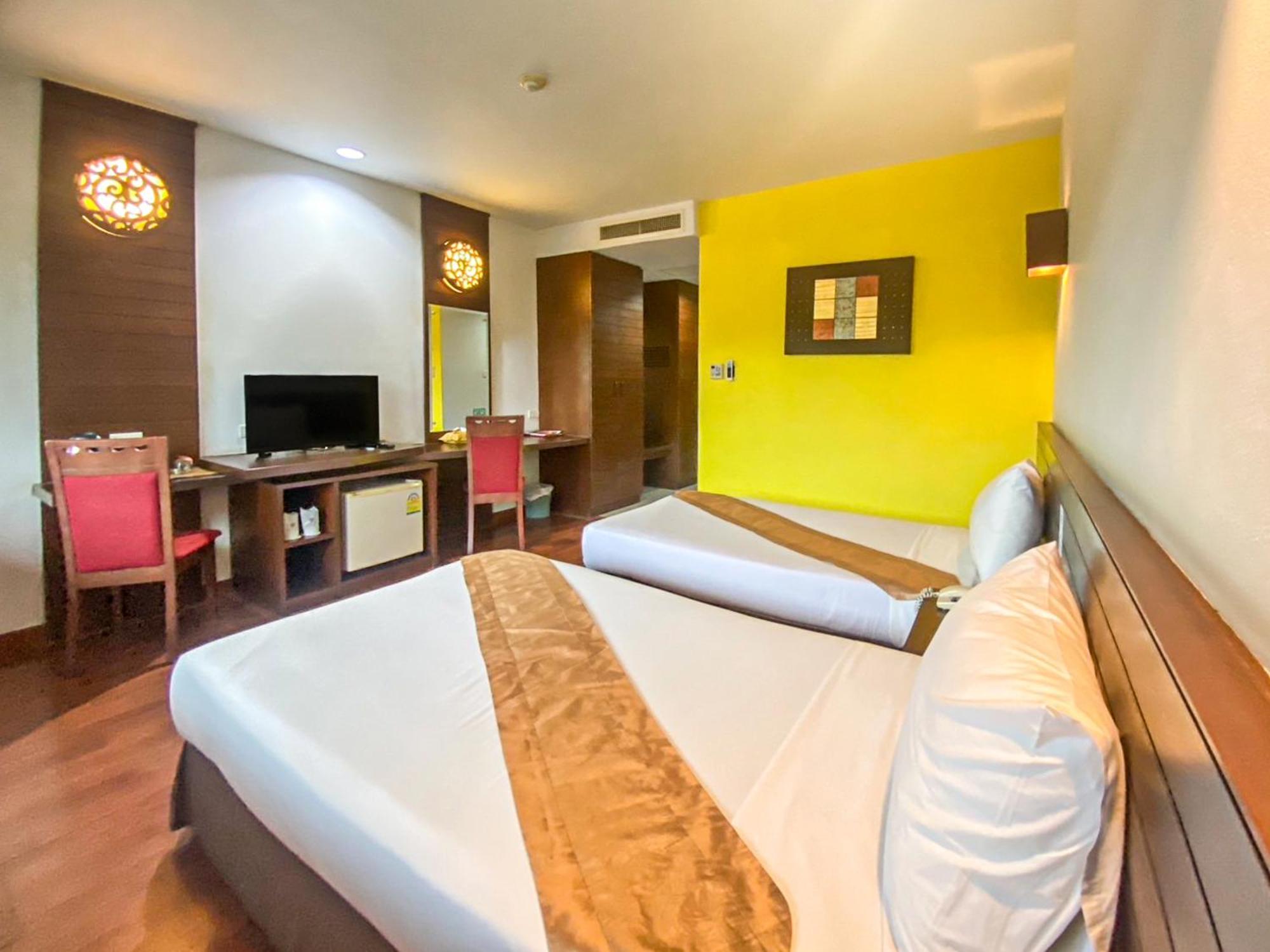The Ligor City Hotel Nakhon Si Thammarat Bagian luar foto