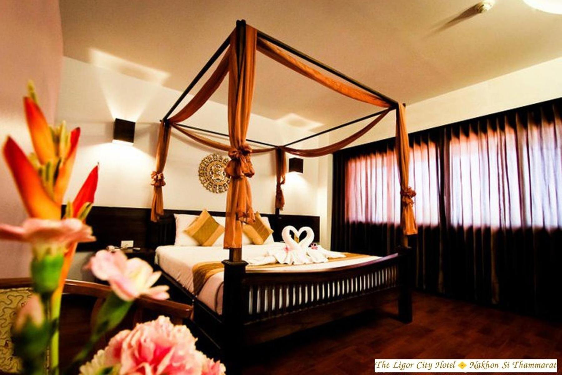 The Ligor City Hotel Nakhon Si Thammarat Bagian luar foto