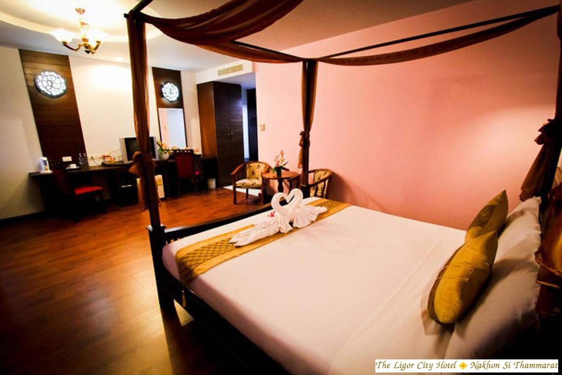 The Ligor City Hotel Nakhon Si Thammarat Bagian luar foto