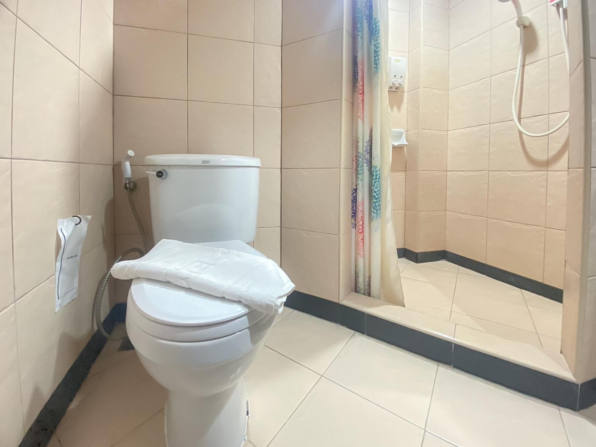 The Ligor City Hotel Nakhon Si Thammarat Bagian luar foto