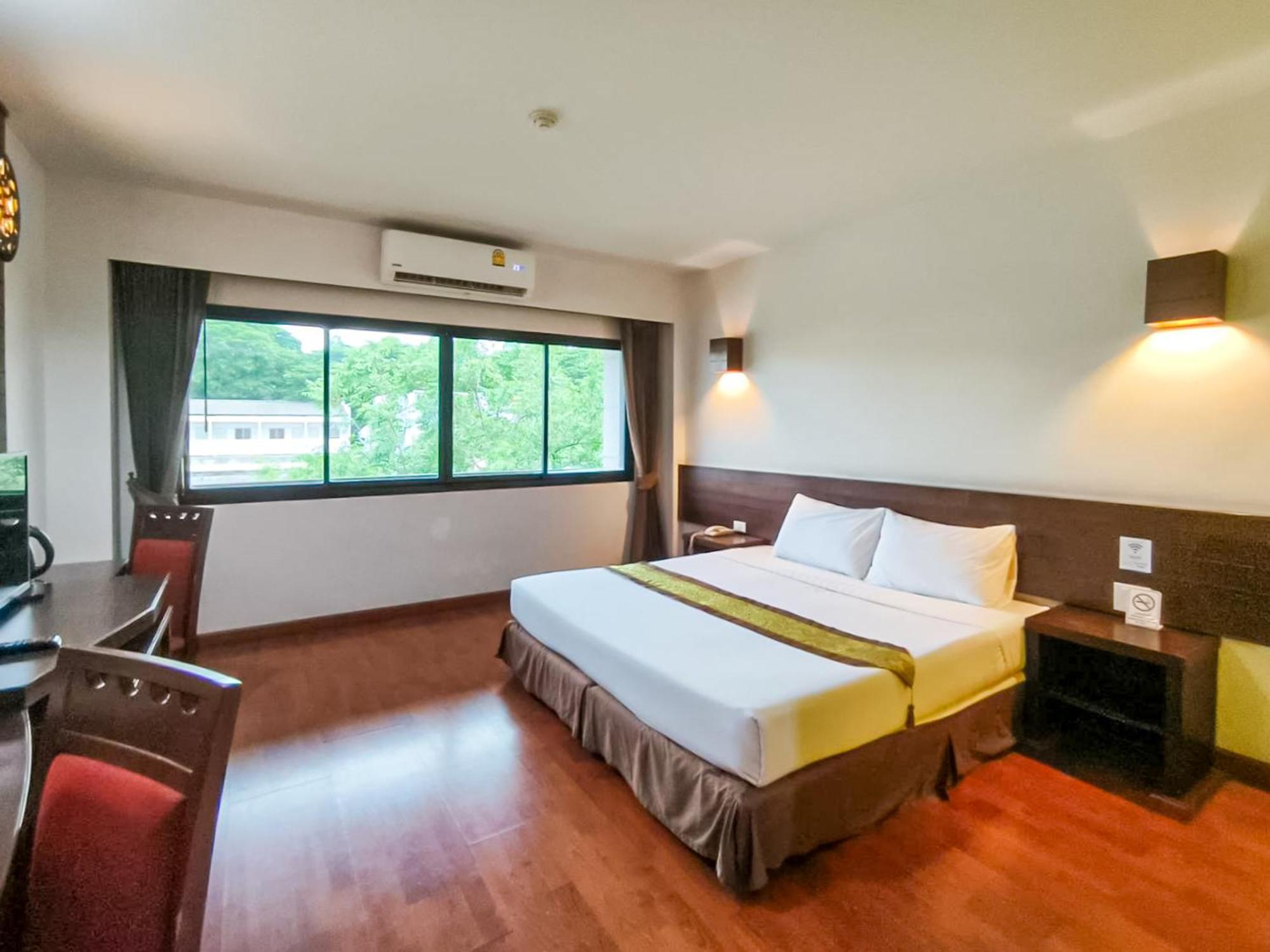 The Ligor City Hotel Nakhon Si Thammarat Bagian luar foto